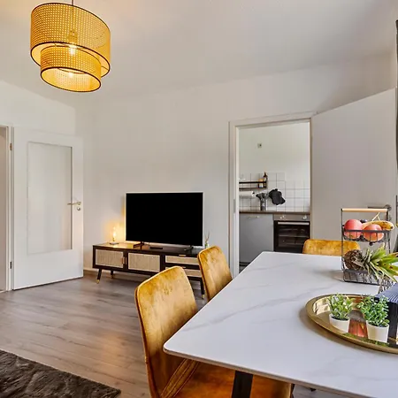 Science Trifft Helden By Cordissky 15 Minuten Zu Fuss Vom Hauptbahnhof エッセン