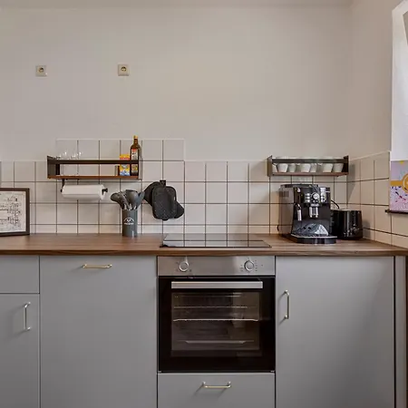 Science Trifft Helden By Cordissky 15 Minuten Zu Fuss Vom Hauptbahnhof *