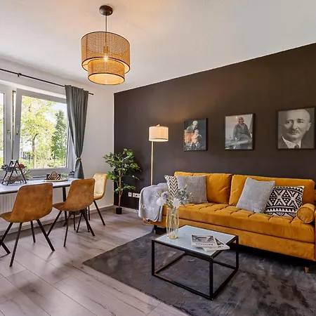 Apartment Science Trifft Helden By Cordissky 15 Minuten Zu Fuss Vom Hauptbahnhof Essen