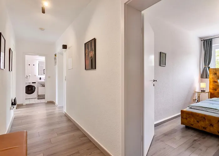 Science Trifft Helden By Cordissky 15 Minuten Zu Fuss Vom Hauptbahnhof Apartman *